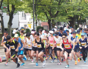 她ݡĺŵ 45 ϡեޥ饽10km졼