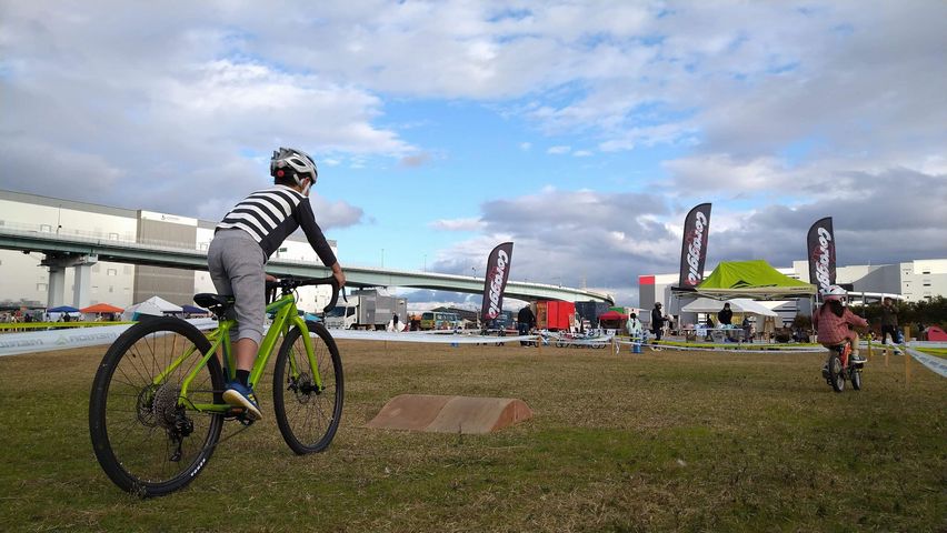 マウンテンバイク Mtb のイベント スポエンcycle